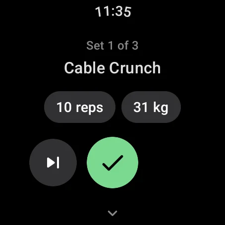 Training screen: set 3 of 3, Cable Crunch, 10 reps at 73 kg, with a check button